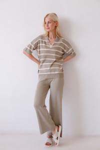 13157 Костюм вязаный бежевый