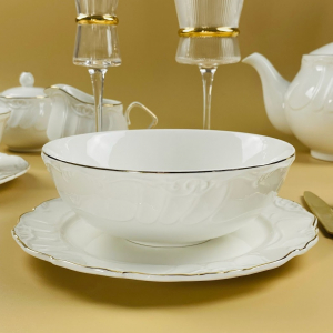 109-238 Салатник 17х6см КРОКУС ЗОЛОТО в под.уп.(х12)Фарфор