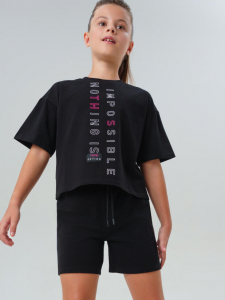 Комплект для девочки: футболка, шорты