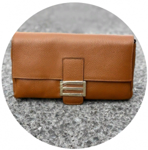 AB.Z · Pelle · 21-16 (540) CUERO