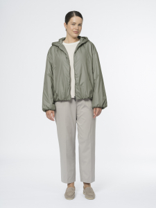 Куртка на синтепоне с капюшоном