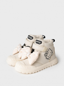 Ботинки для девочки