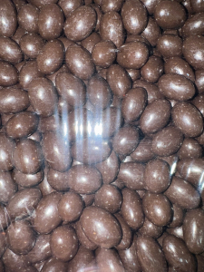 Миндаль в молочном шоколаде 1 кг