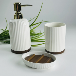 235-033 Ванный набор 3пр. TROPICAL в под.уп.(х16)Фарфор