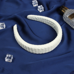 Ободок для волос «Жаннет», клетка объём, 3 см, бежевый