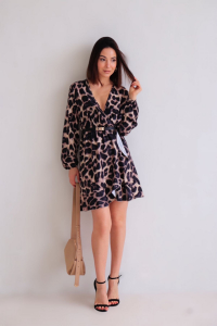 16030 Платье с запахом с анималистичным принтом