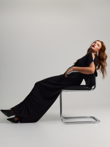 Комбинезон из сияющего трикотажа