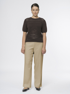 Прямые брюки из костюмной ткани