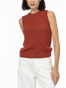 Вязаный топ из ленточной пряжи