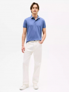Regular Fit Under-Collar Logo Polo