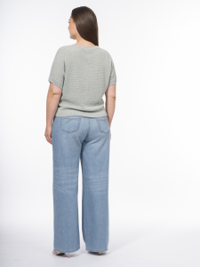 Вязаный джемпер из вискозной итальянской пряжи