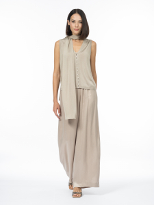 Топ с шарфом, связанный по бесшовной технологии