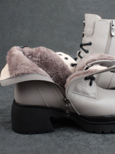 04-M3-H205 BEIGE GRAY Ботинки зимние женские (натуральная кожа, натуральный мех)