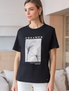 Футболка из премиального хлопка с авторским принтом