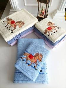 Махровое полотенце 