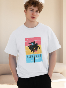 Свободная футболка  с авторским принтом