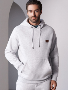 Худи из премиального футера трехнитки с начесом