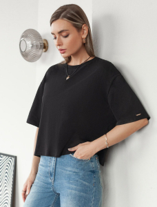 Укороченная футболка силуэта овер-сайз