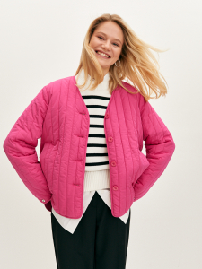 Куртка с вертикальной стежкой