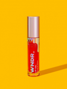 WNDR.beauty Двухфазное масло-плампер для губ с пептидами и гиалуроновой кислотой STRAWBERRY BITE, 7 мл