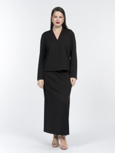 Трикотажная блуза с V-вырезом