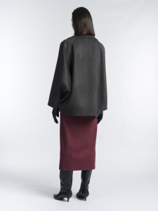 Короткое демисезонное пальто из 100% шерсти