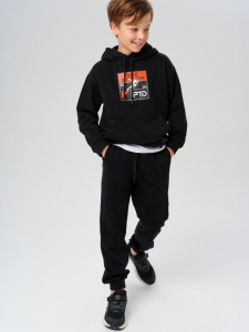 Комплект для мальчика: толстовка, брюки
