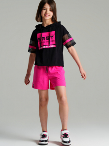 Комплект для девочки: футболка, шорты