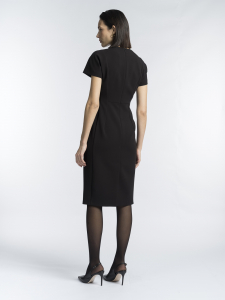 Платье-футляр из вискозной костюмной ткани