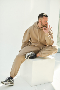 Костюм мужской 