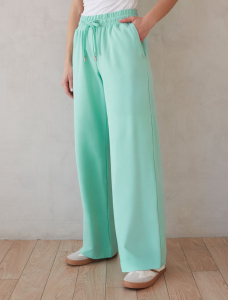 Прямые брюки из тонкого премиального футера с эластаном