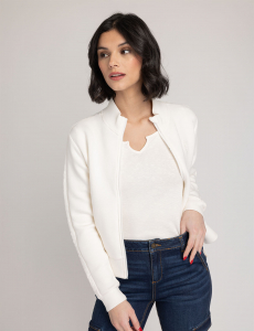 NOTCH NECK LONG SLEEVE T-SHIRT