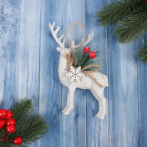 Ёлочная игрушка «Зимнее волшебство. Олень с декором» пластик, 14?8 см, белый