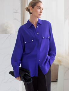 Блузка из премиальной вискозы и лиоцелла с удлиненным манжетом