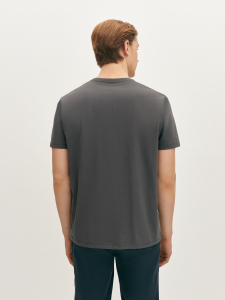 Футболка из трикотажа