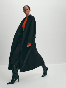 Длинное демисезонное шерстяное пальто