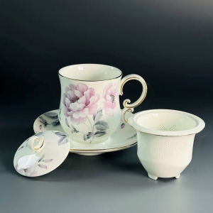 555-123 Заварочная кружка 400 мл с крышкой и блюдцем в под.уп.(х6)Костяной фарфор