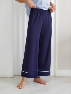 Укороченные брюки из эластичного хлопка с контрастным кантом