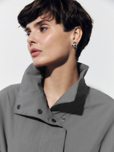 Тренч прямого силуэта