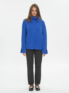 Прямые классические брюки в полоску