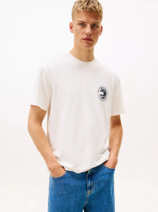Tommy Jeans Outdoor Graphic T-Shirt