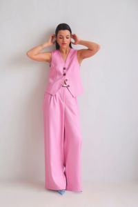 16133 Брючный костюм с жилетом розовый (остаток: 48, 50)