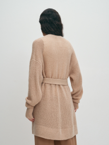 Теплый удлиненный вязаный кардиган