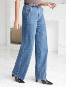 Прямые джинсы трубы со стрелками из эластичного денима