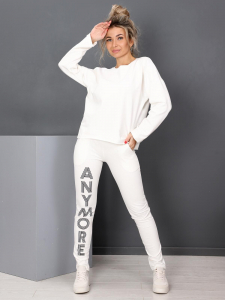 Визажист - костюм молочный