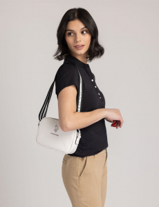 CLASSIC ZIP CROSSBODY BAG