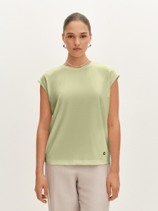 Футболка с цельнокроеным рукавом