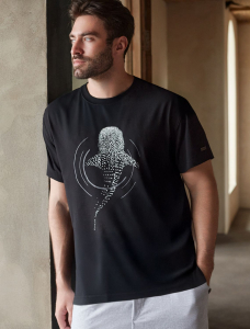 Свободная футболка  с авторским принтом