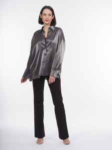 Вискозная блуза, переливающаяся серебром