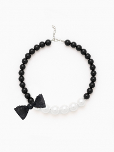 Бусы «Бантик», крупный жемчуг, шар №12-18, черно-белые, 41 см